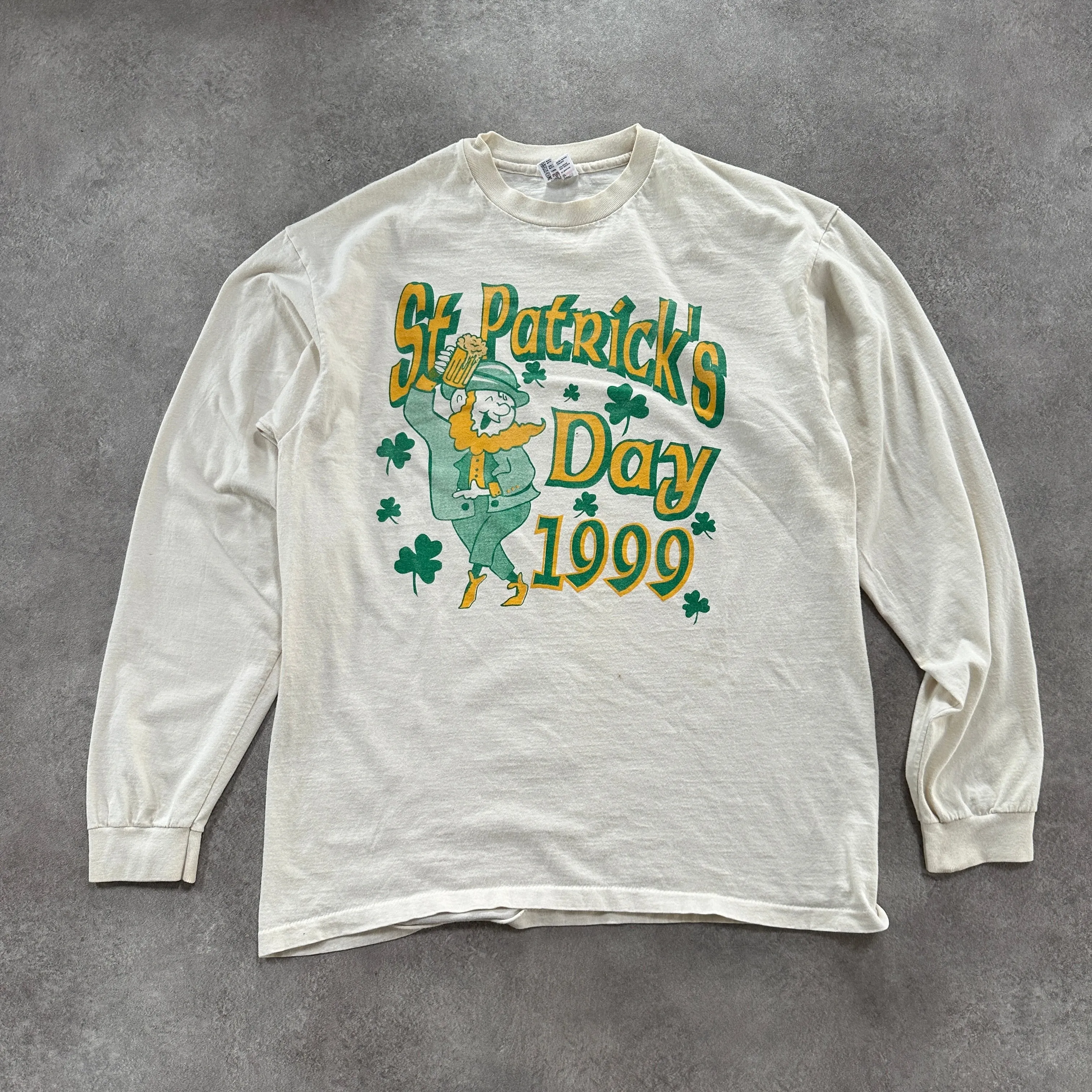 Cream 90s Unbranded St Patrick's Day Longsleeve T-Shirt (XL)