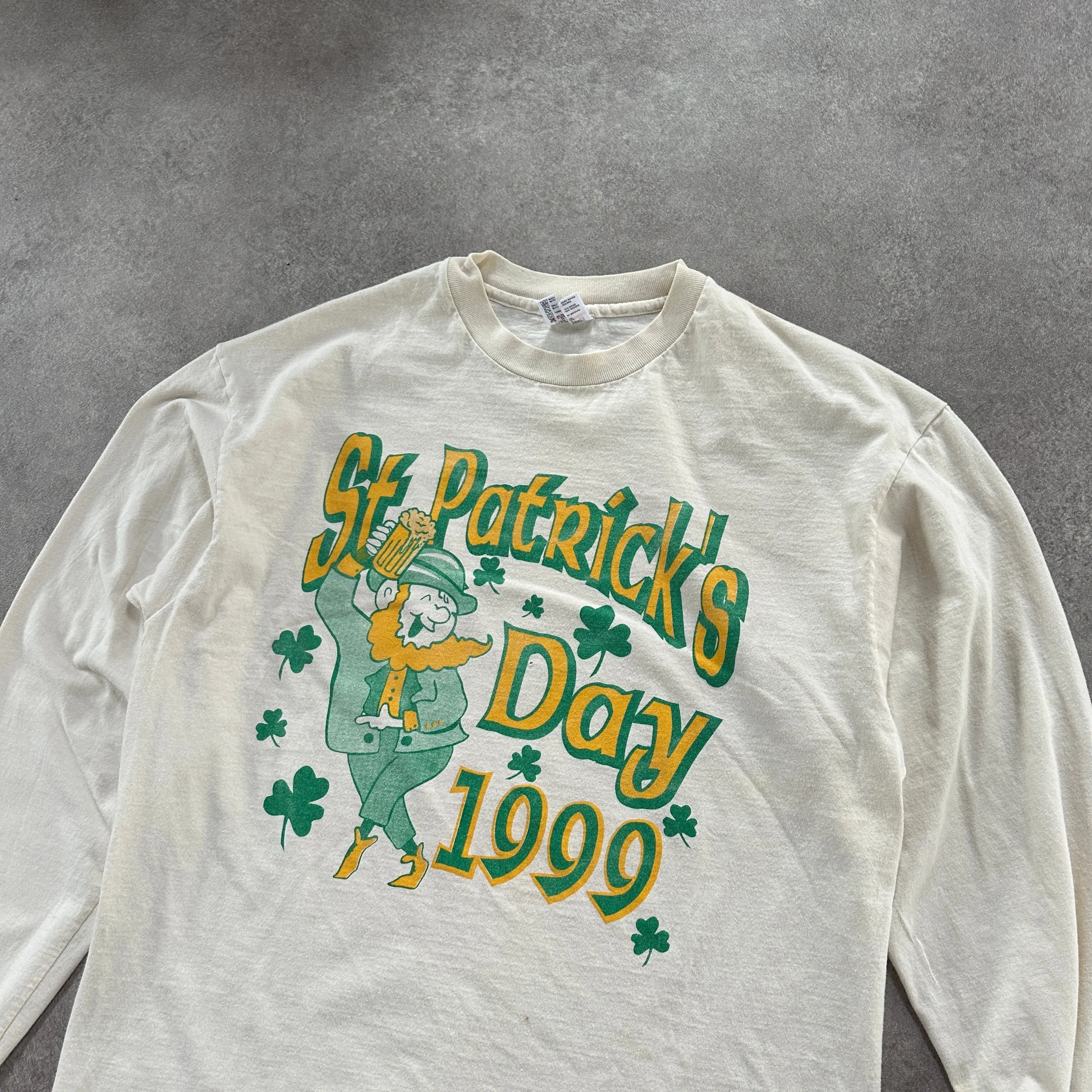 Cream 90s Unbranded St Patrick's Day Longsleeve T-Shirt (XL)