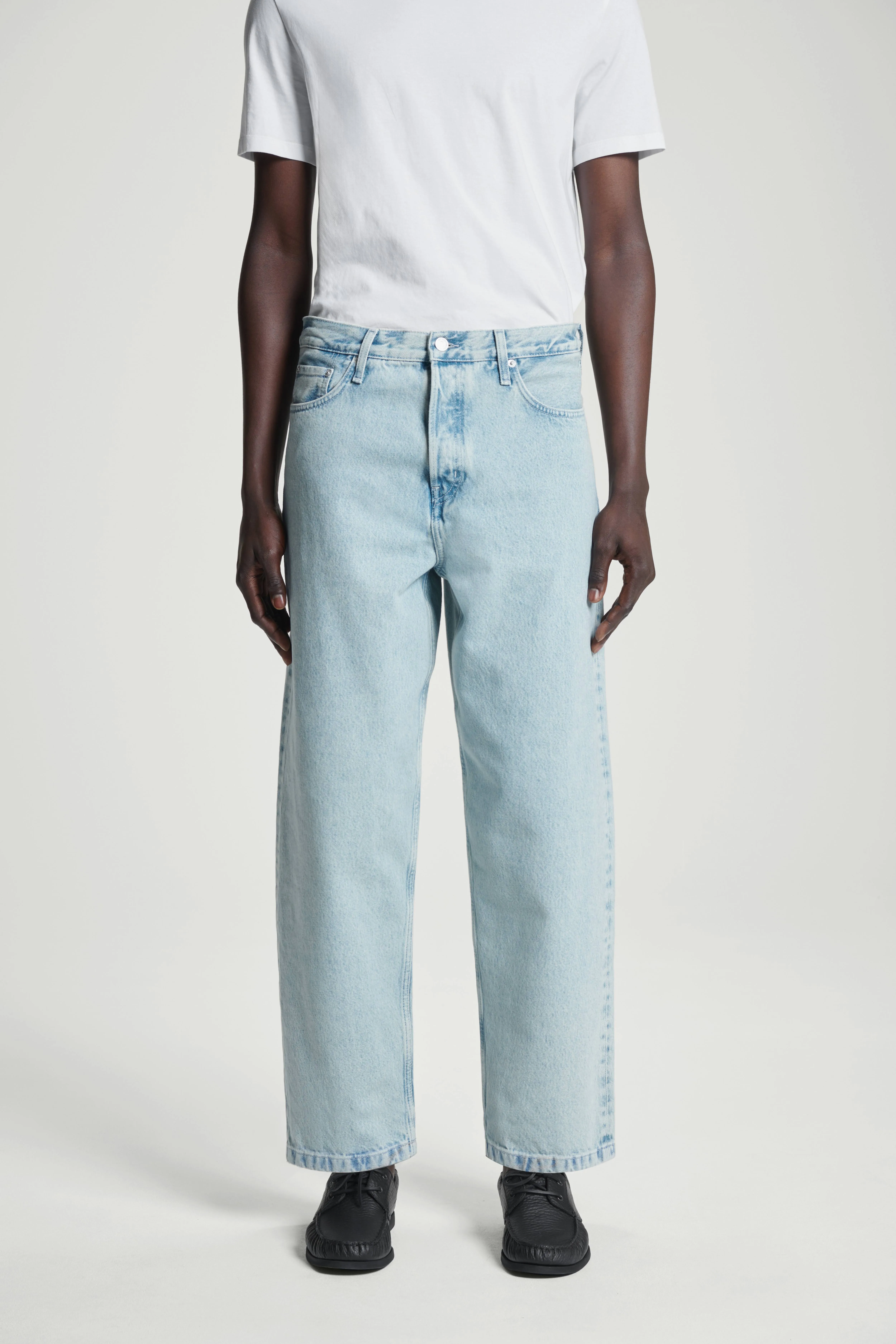 DOME JEANS - STRAIGHT/ANKLE LENGTH - Regular waist - Ankle length - LIGHT BLUE - Men | H&M GB