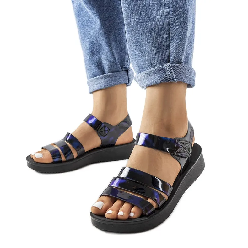 Navy blue wedge sandals from Covillon black