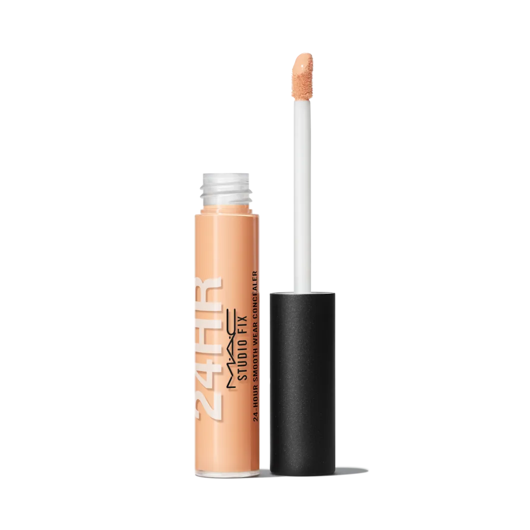 NW25 Studio Fix 24-Hour Smooth Wear Concealer