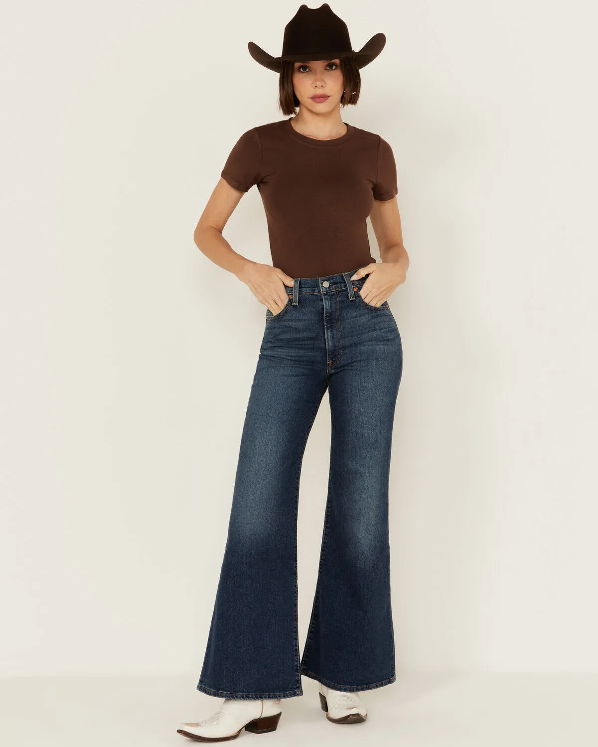 Product Name:  Levi's Women's A New York Moment Medium Wash High Rise Stretch Wide Leg Jeans