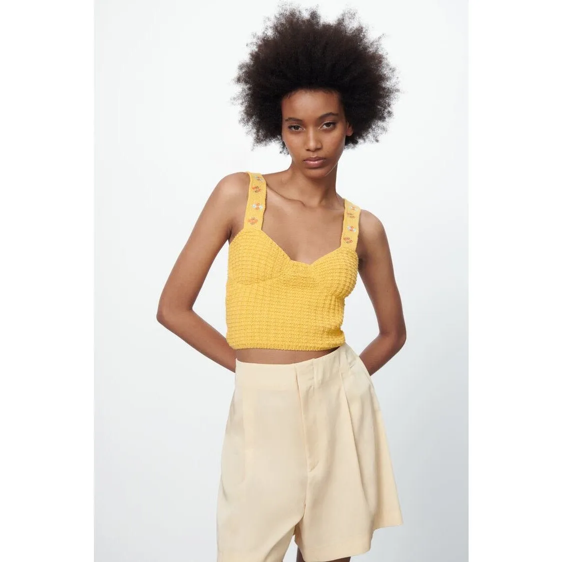 Zara Yellow Floral Embroidered Crochet Knit Wide Strap Sleeveless Crop Top Sz S